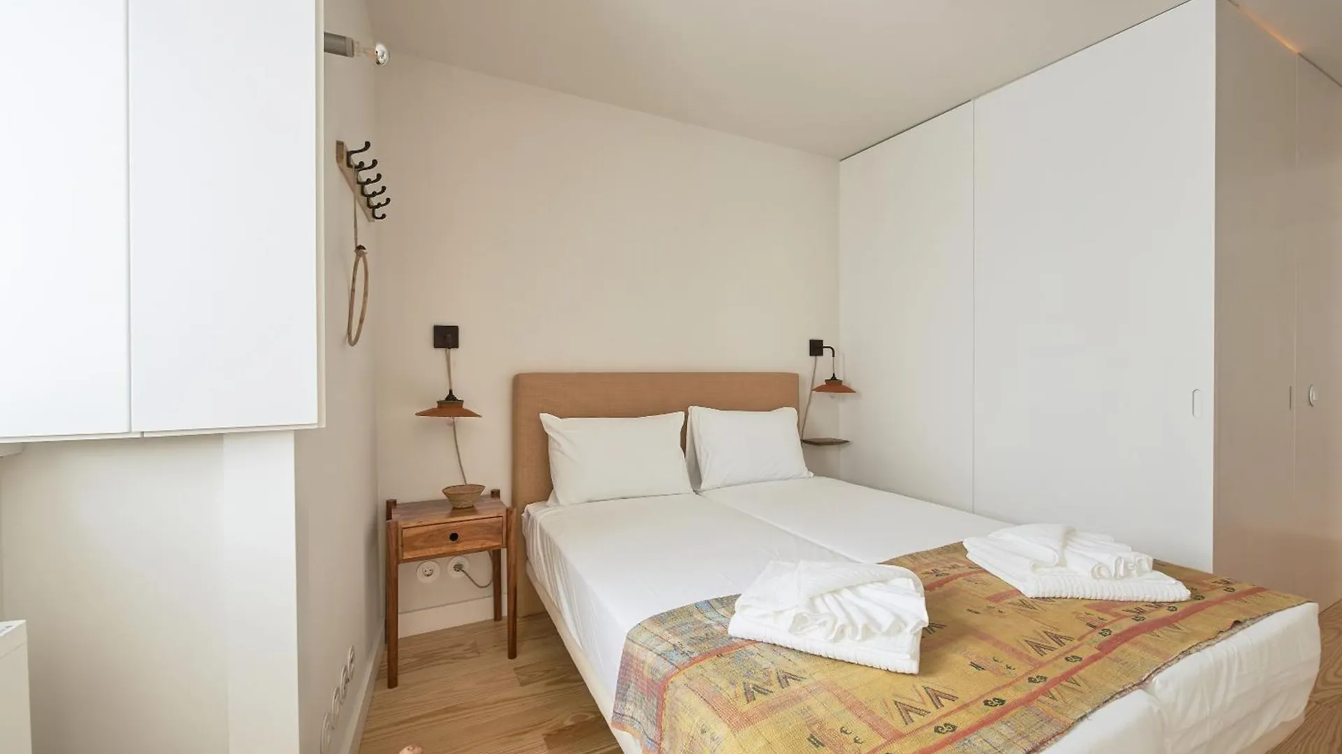 Lisbon All The Best - Bairro Alto 1 Apartment